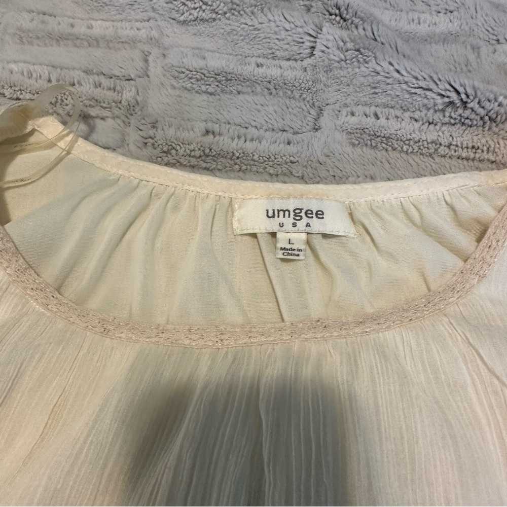 Embroidered Mini Dress - Picture 3 of 4